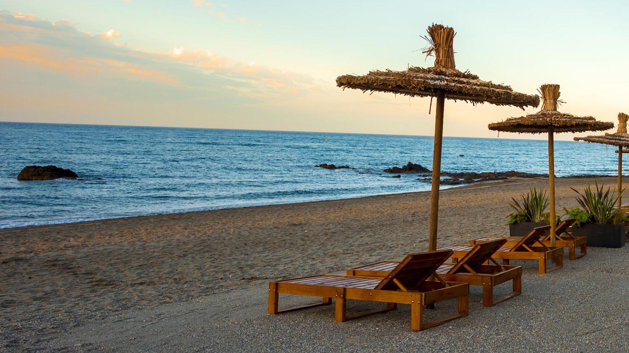 Beach Side Apartments Calahonda Sitio de Calahonda Kültér fotó